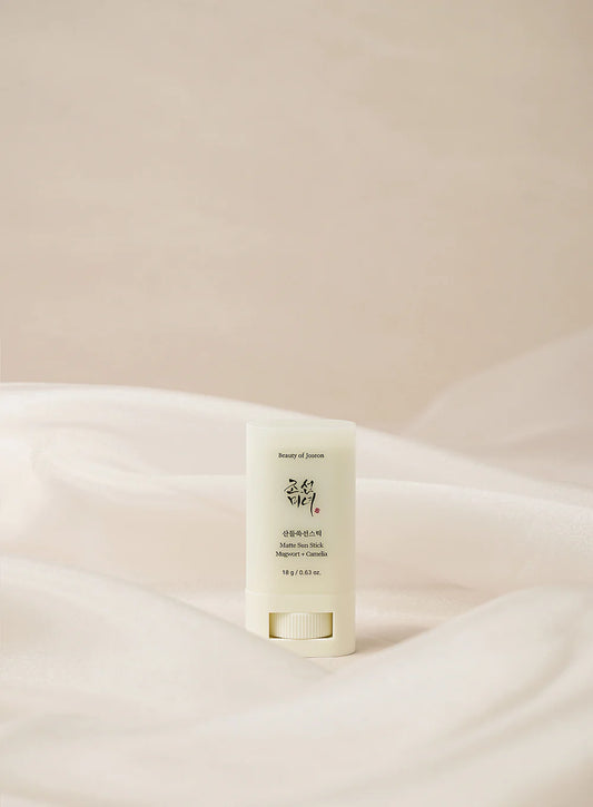 BEAUTY OF JOSEON Matte Sunstick 18g (SPF 50+ PA++++) Mugwort+Camelia  Protector