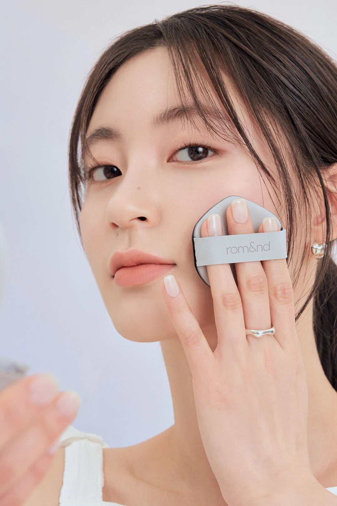 ROM&ND Nu Zero Cushion 15 gr - 17 Porcelain